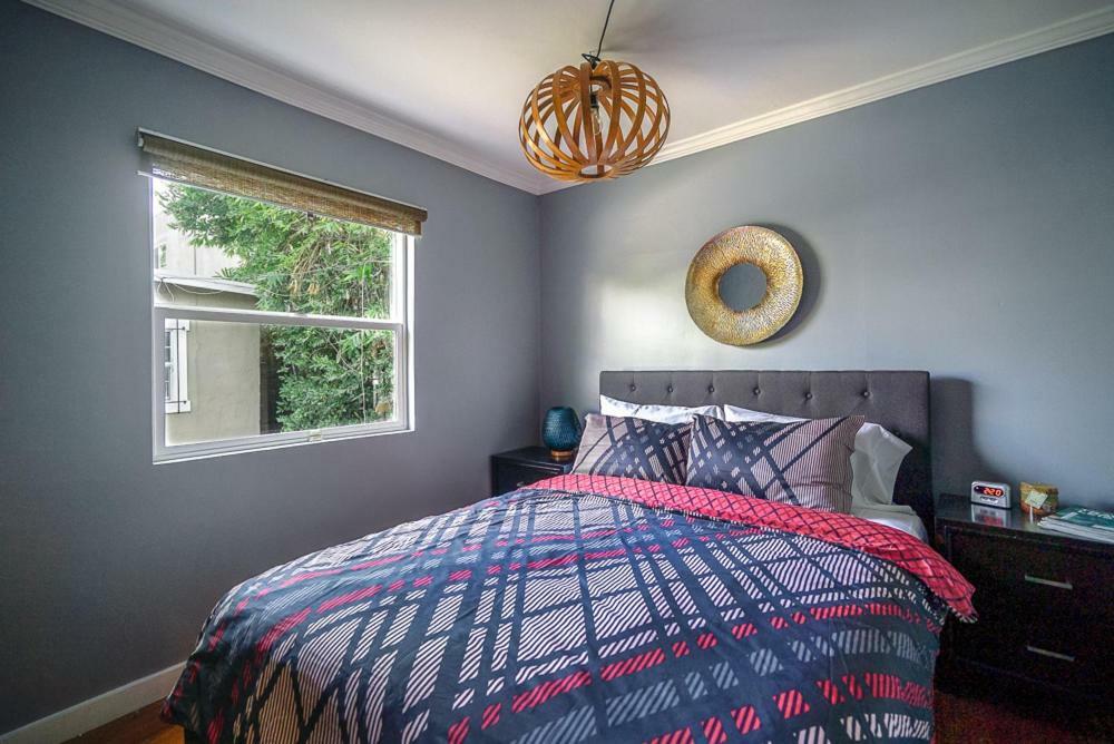 Stylish 2 Bed & 2 Bath At The Heart Of Hollywood With Free Parking - One Car Only Appartement Los Angeles Buitenkant foto